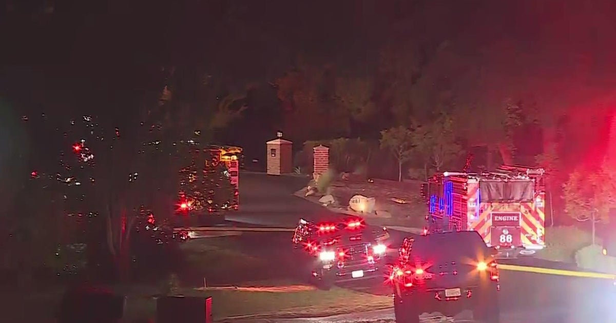 House catches fire on Appaloosa Court in El Dorado Hills