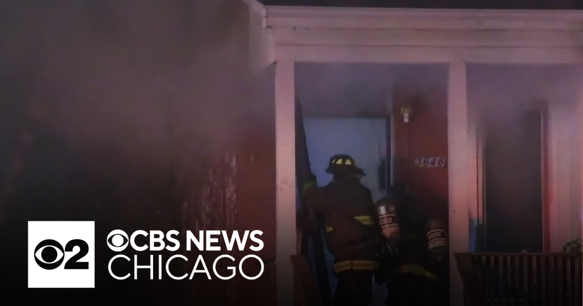 Woman dead after house fire on Chicago's South Side - CBS Chicago
