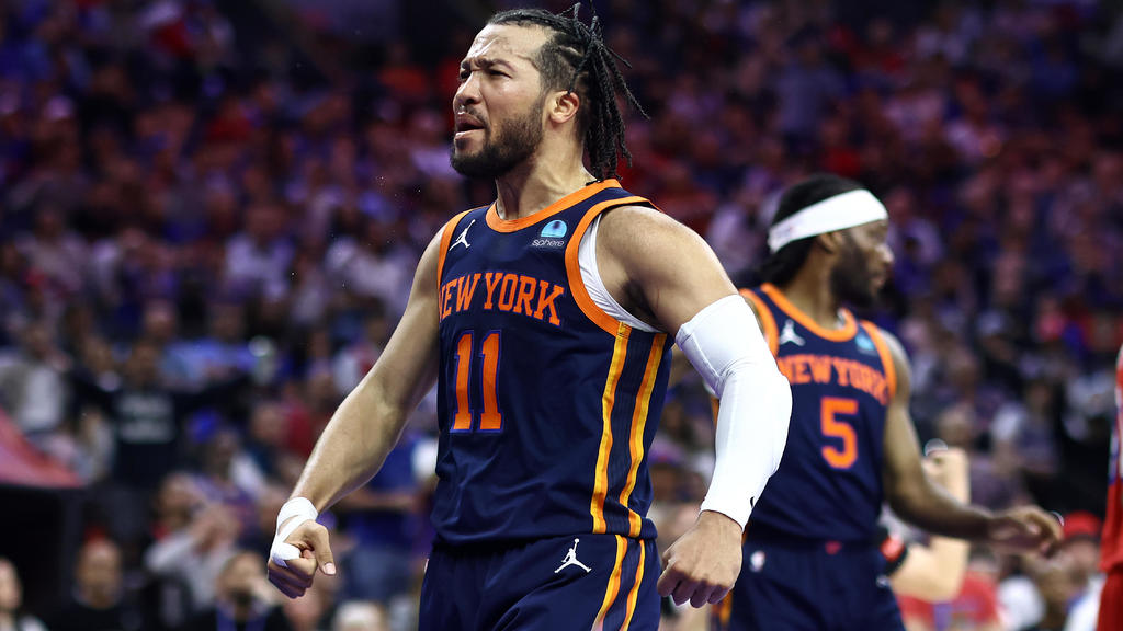 Jalen Brunson's 47 points power Knicks to within 1 win of second round