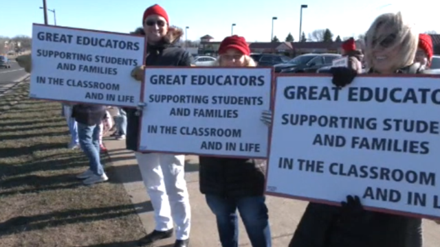 Lakeville teachers vote to authorize strike after 300+ days without contract 