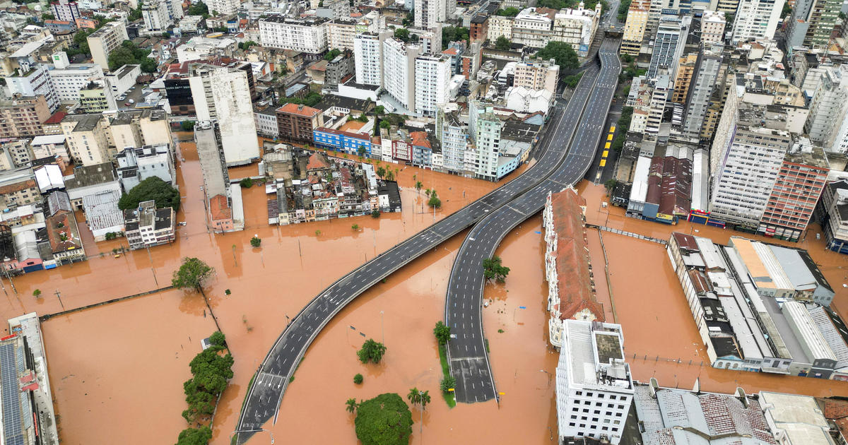 Броят на загиналите от наводнения в Бразилия наближава 90, докато спасителните усилия продължават сред небостъргачите на Порто Алегре