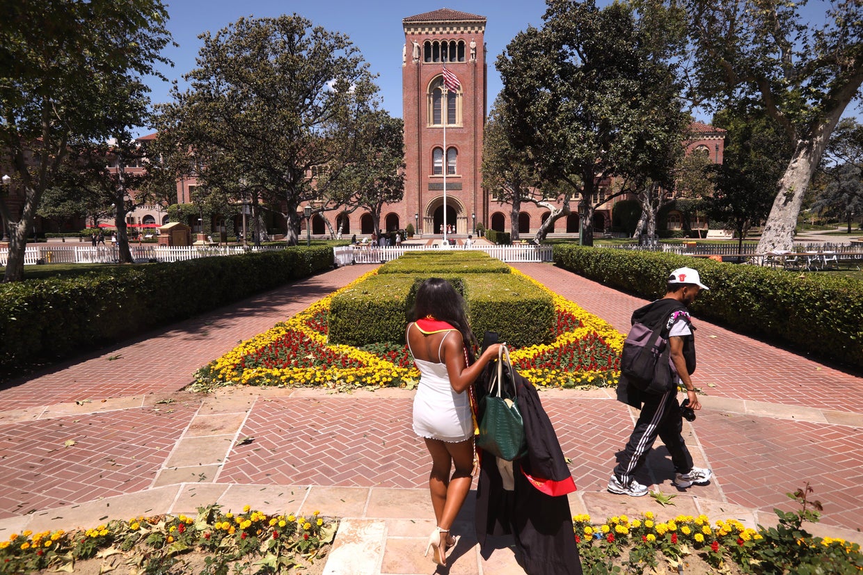 USC protest, tent camp, against war in Gaza 
