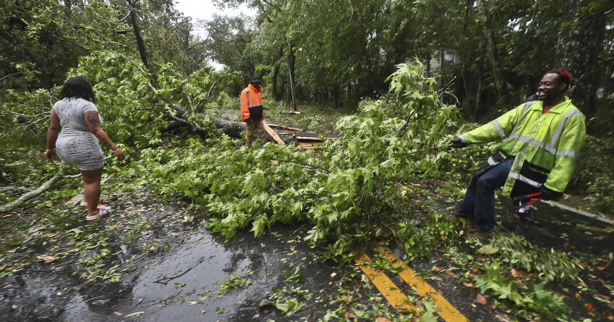 Powerful storms slam parts of Florida, Mississippi and North Carolina