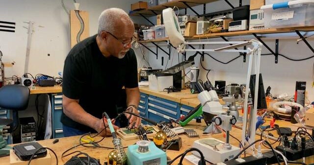 Meet Lanny Smoot, the inventor with over 100 patents - CBS News