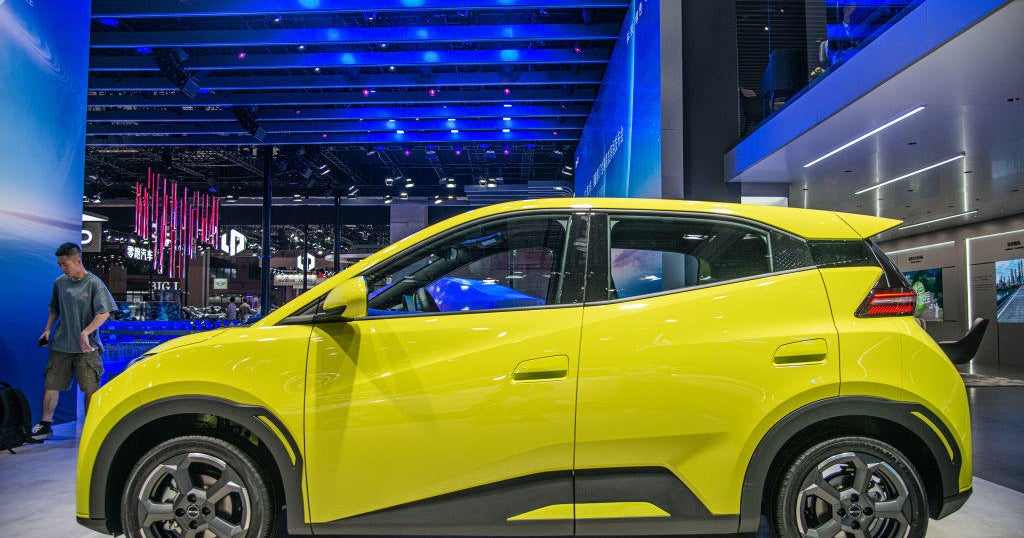 Biden to announce new 100% tariffs on EVs