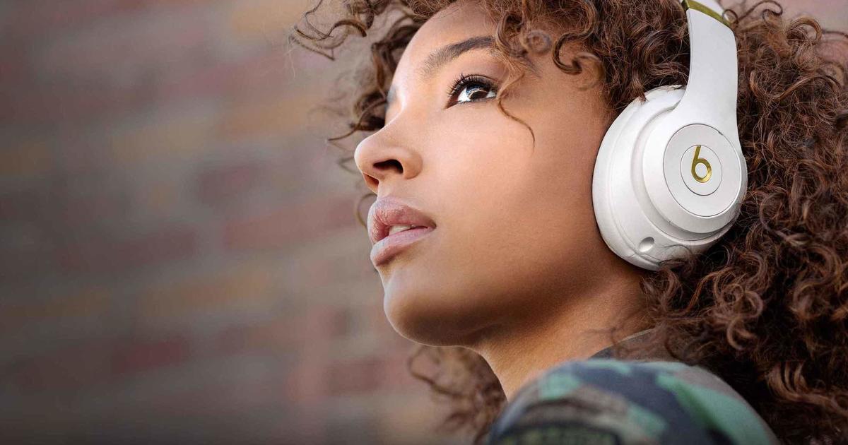 Amazon има огромна разпродажба на слушалки и тапи за уши Beats