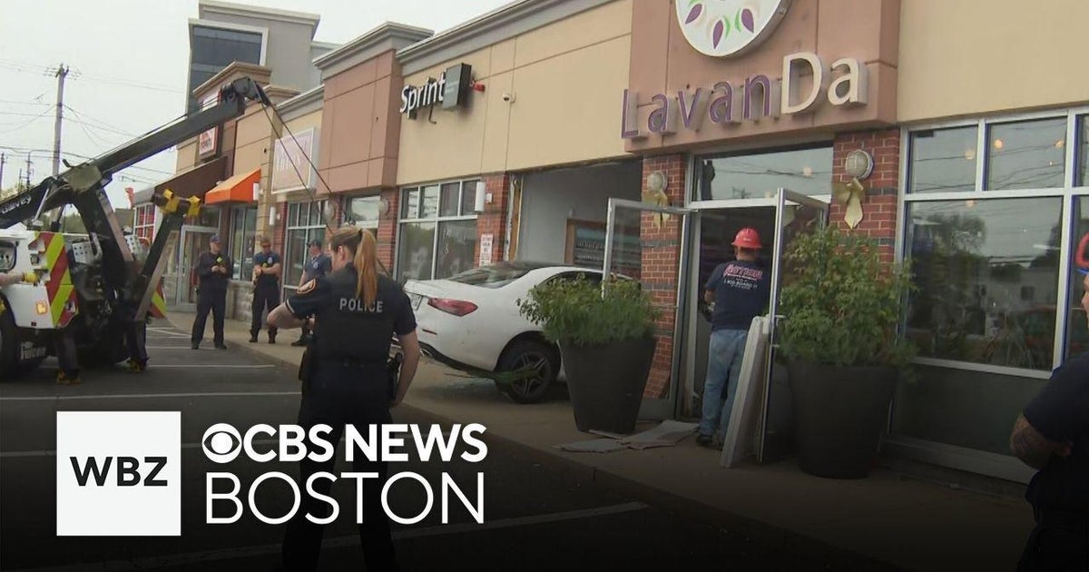 Driver taken to hospital after car crashes into nail salon in Saugus ...