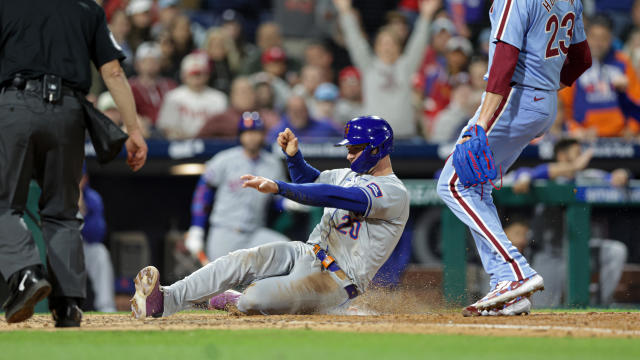 Pete Alonso #20 of the New York Mets scores in the eighth inning of the game between the New York Mets and the Philadelphia Phillies at Citizens Bank Park on Thursday, May 16, 2024 in Philadelphia, Pennsylvania. 