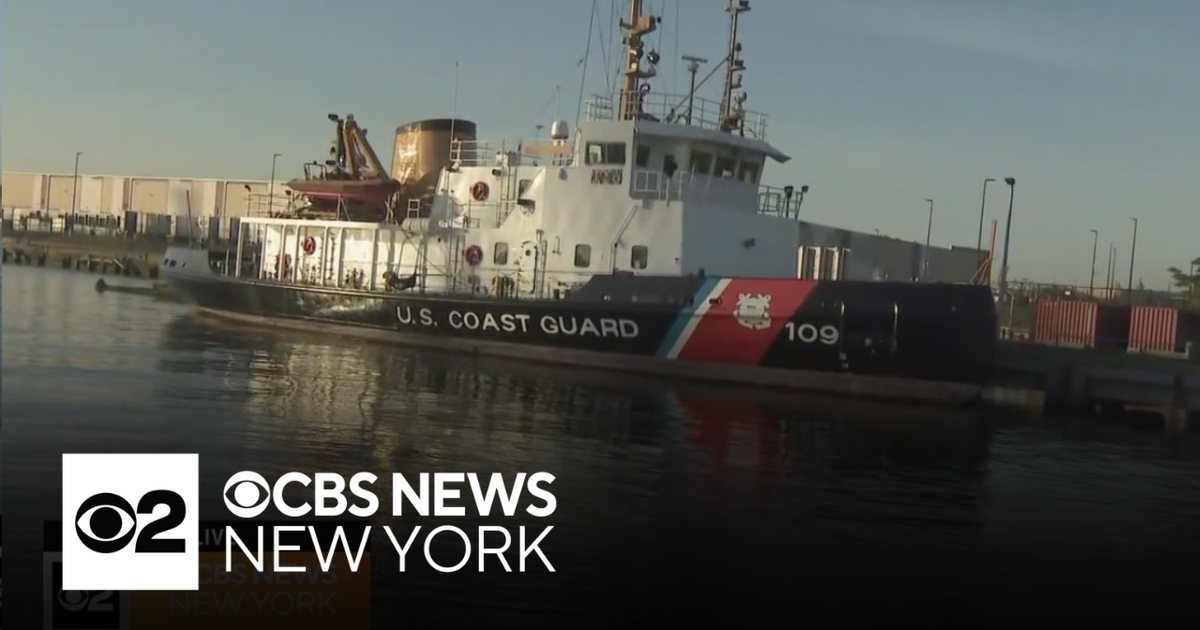 How U.S. Coast Guard helps ships navigate icy waters of Hudson River ...