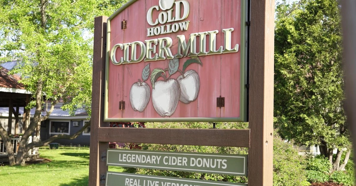 Watch apple cider and donuts made fresh in front of you at Cold Hollow Cider Mill in Vermont