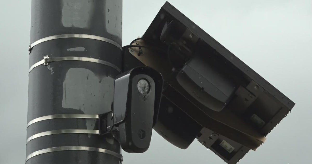 Michigan police using hi-tech "Flock" camera system to track criminals ...