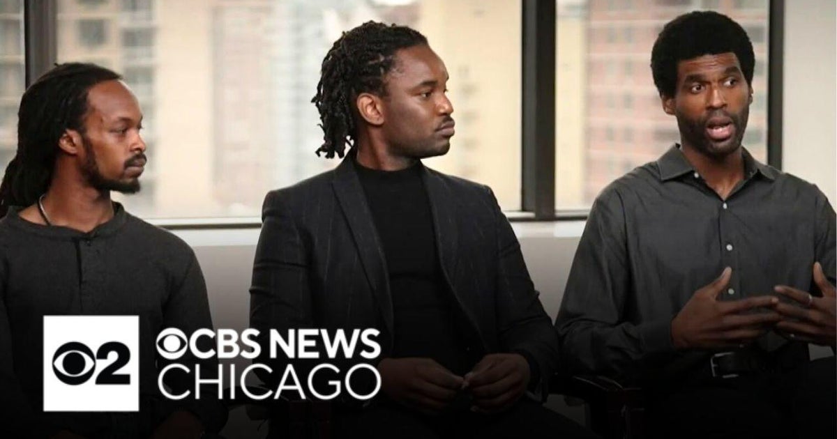 Men sue American Airlines for racial discrimination - CBS Chicago