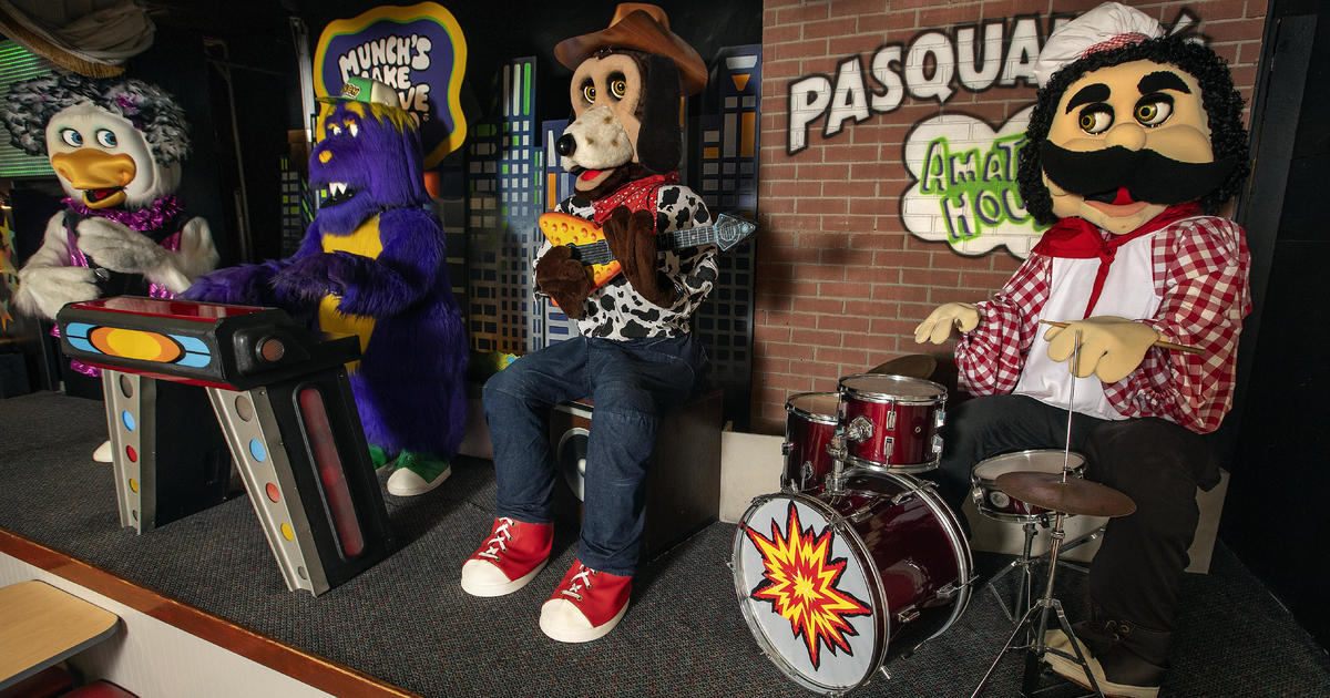 Springfield, Illinois Chuck E. Cheese location to retain animatronic band