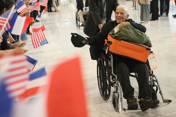 Arrival of US veterans on the 80th anniversary of D-Day