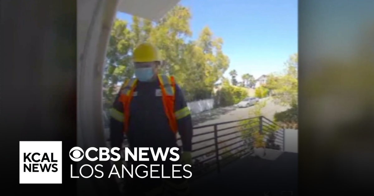 Burglars disguised as construction workers hit Studio City home - CBS ...
