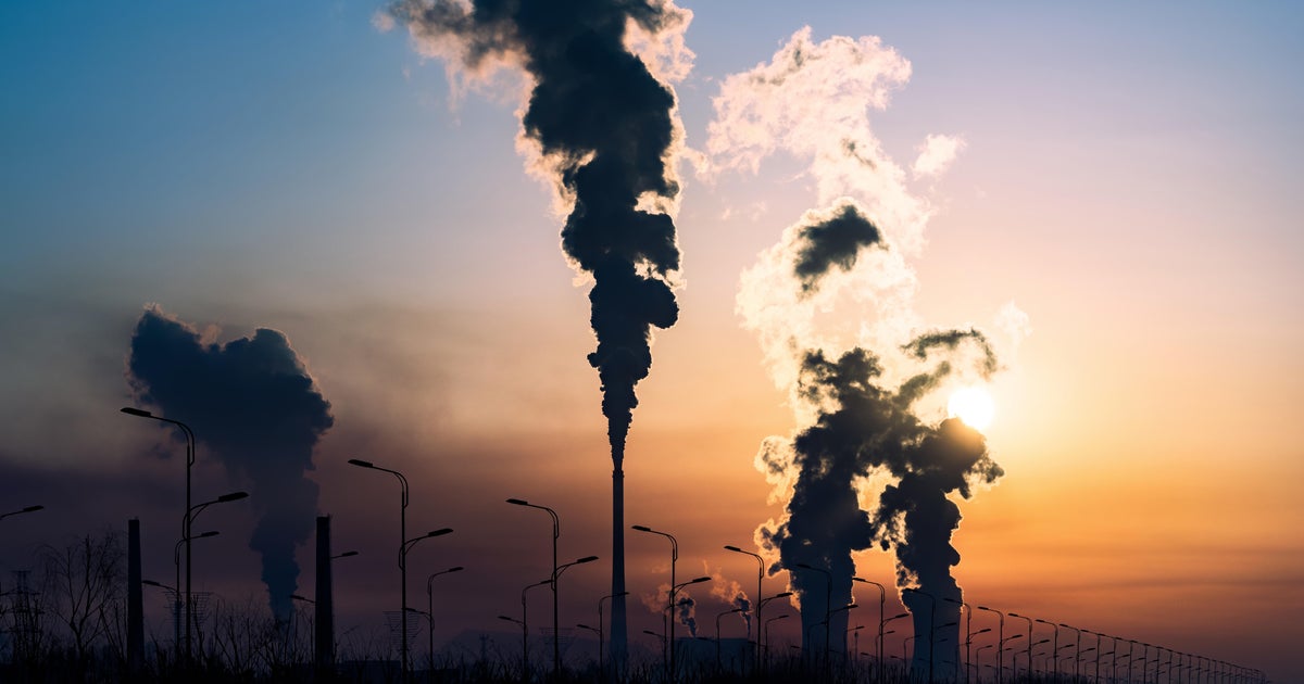 Beamte sagen, dass der Kohlendioxidgehalt in der Atmosphäre „schneller als je zuvor“ ansteigt, und zwar über alles, was Menschen jemals gesehen haben. Beamte sagen, dass der Kohlendioxidgehalt in der Atmosphäre „schneller als je zuvor“ ansteigt, und zwar über alles, was Menschen jemals gesehen haben.