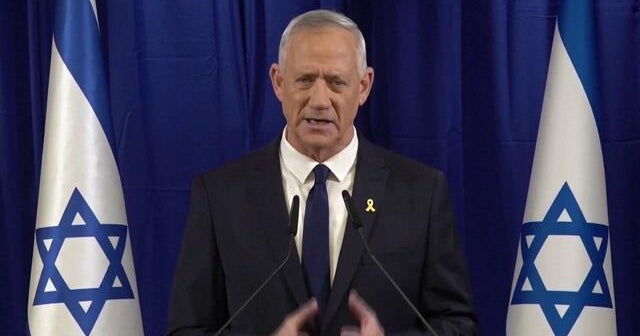 İsrailli muhalif lider Benny Gantz savaş kabinesinden istifa etti