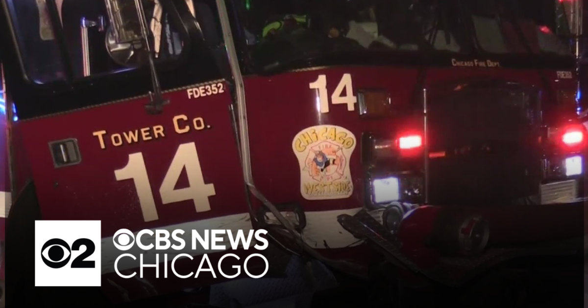 Fire truck collides with car on Chicago’s West Side – CBS News