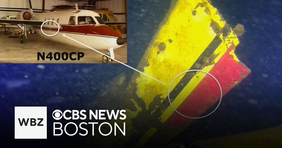 Parts of plane found in Lake Champlain from 1971 crash and more top stories