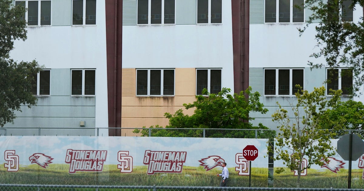 Parents of 3 students who died in Parkland massacre, survivor reach large settlement with shooter Parents of 3 students who died in Parkland massacre, survivor reach large settlement with shooter