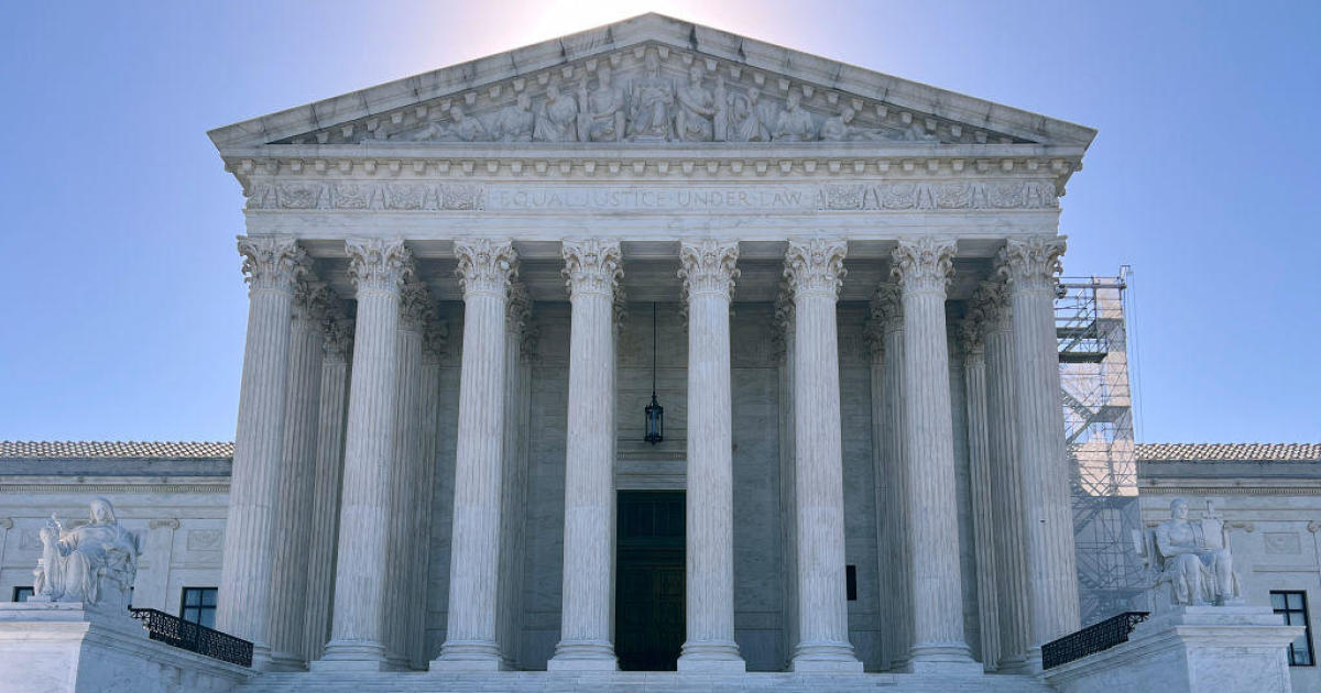 Supreme Court curtails federal agencies' power in major ruling