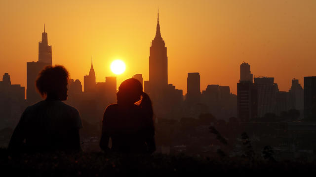 Sunrise in New York City 