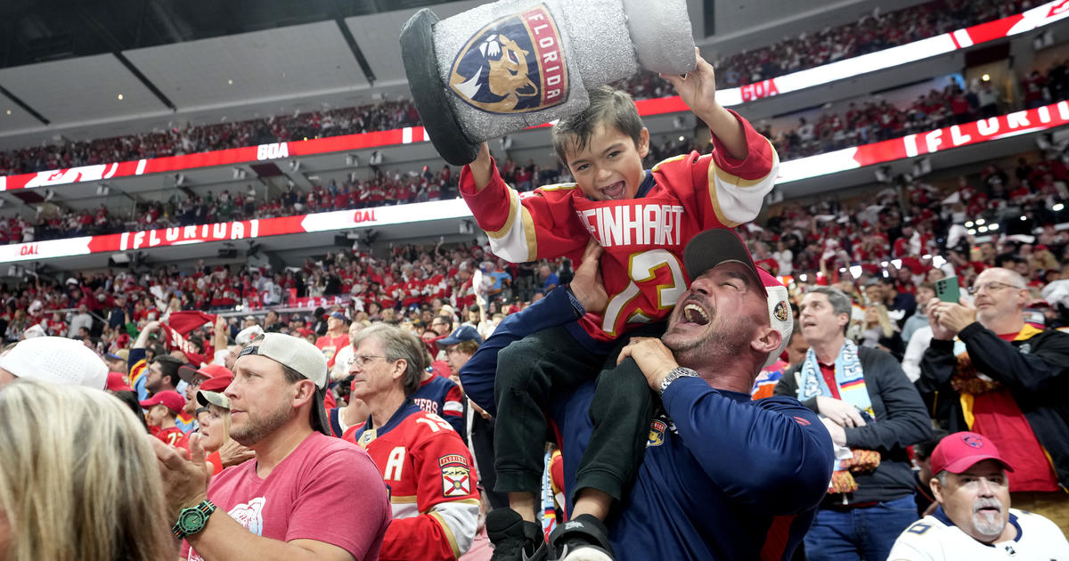 Florida Panthers, with help from NHL, push to grow hockey in Latino communities