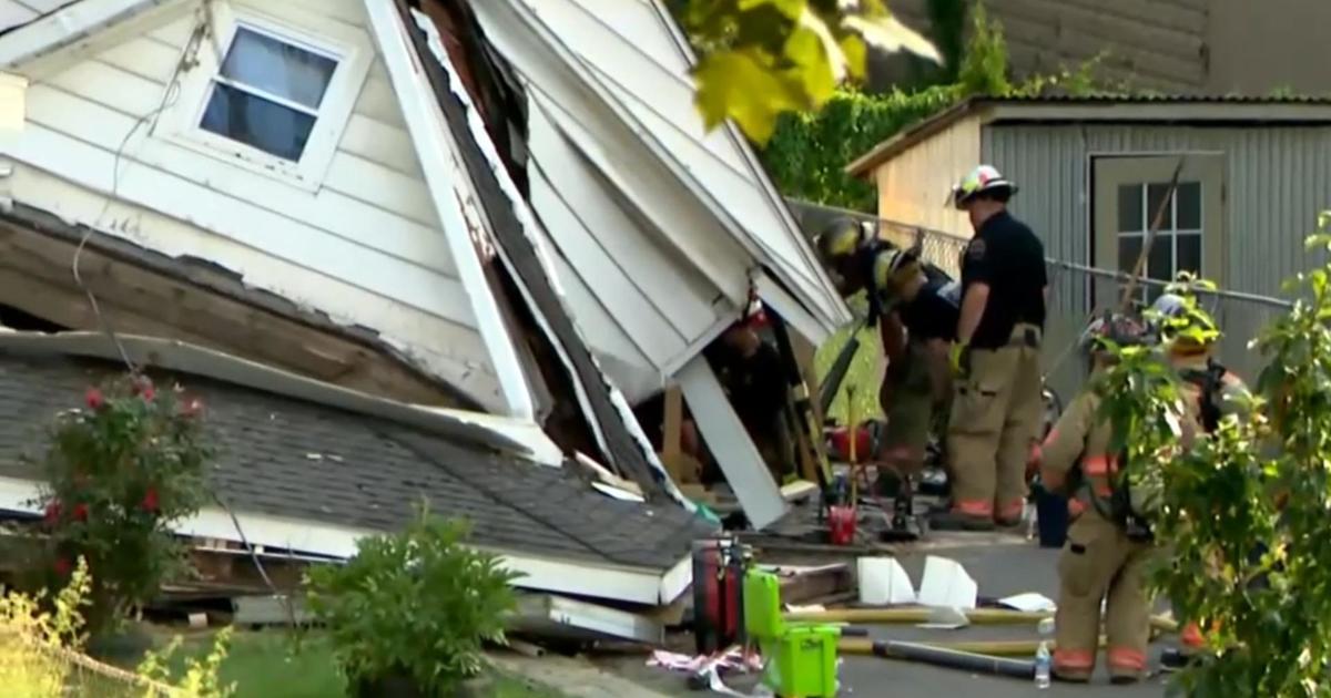 House collapse in Syracuse, New York, injures 11 people