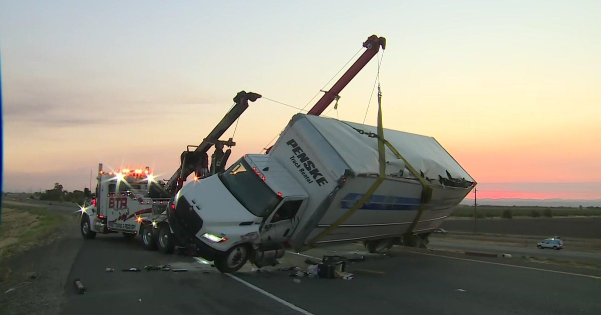 Overturned box truck causes traffic mess near Highway 70, 99 connector in Sutter County
