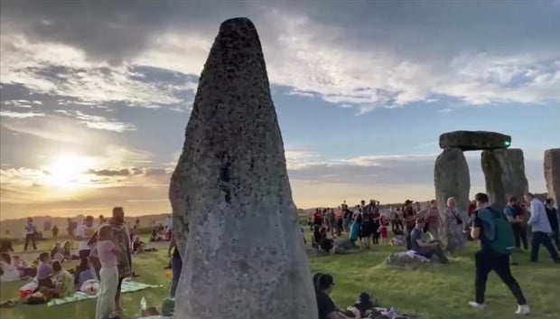 Solstício de verão em Stonehenge