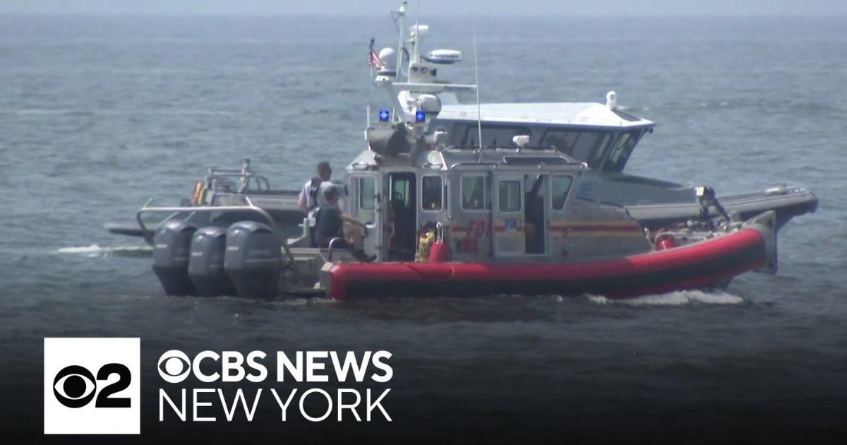 Search Continues For 2 Teenagers Missing In Atlantic Ocean Cbs New York