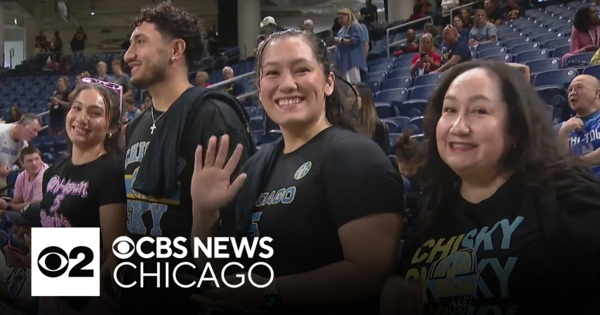 WNBA fans pack Wintrust Arena for the Chicago Sky’s win over Indiana Fever