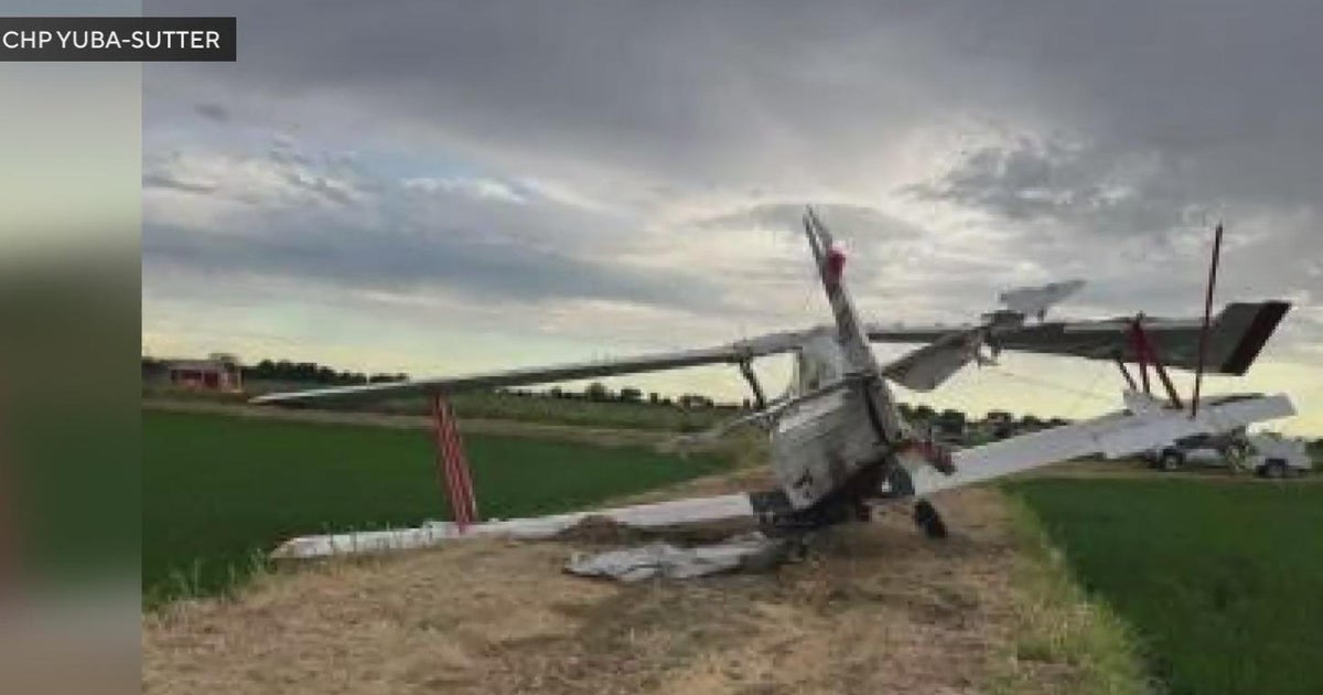 No injuries reported after crop dusting plane crashes into vehicle in Sutter County