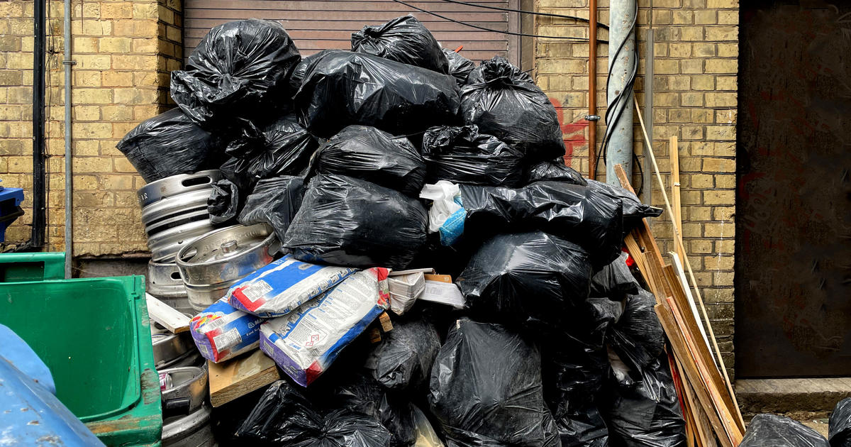New legislation proposes ticketing for trash pickup violations in Pittsburgh