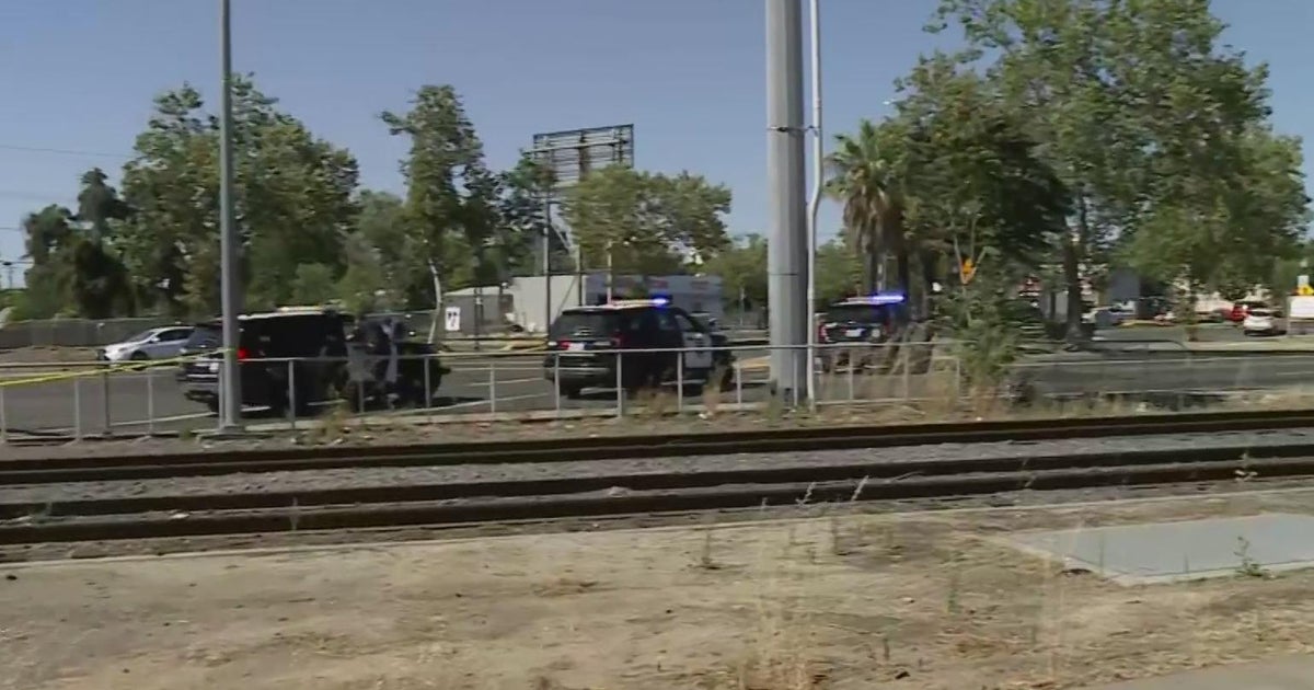 2 teens arrested in deadly shooting investigation on Arden Way