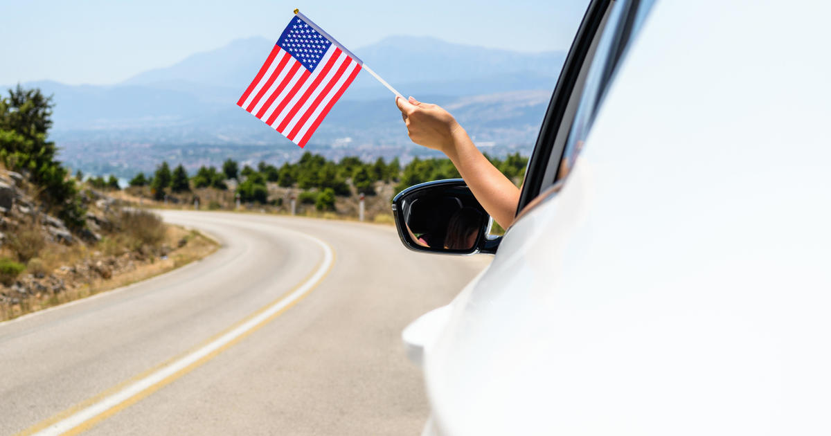 Are you traveling for July Fourth? Here's how to beat the travel rush.