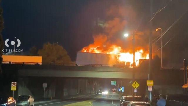 i-95-philadelphia-accident-today-tractor-trailer-fire-philly.jpg 