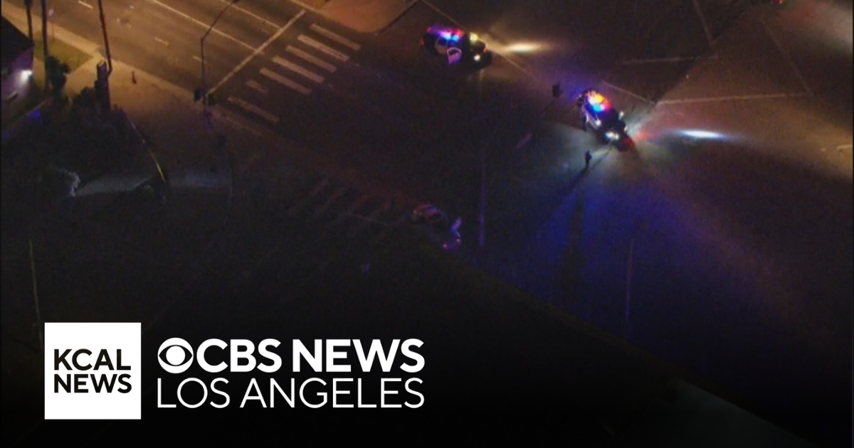 Woman rushed to the hospital after shooting in South Los Angeles - CBS ...