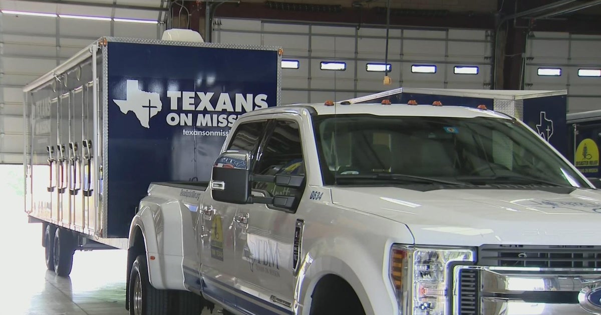 Dallas-based group prepares to help with Hurricane Beryl cleanup - CBS ...