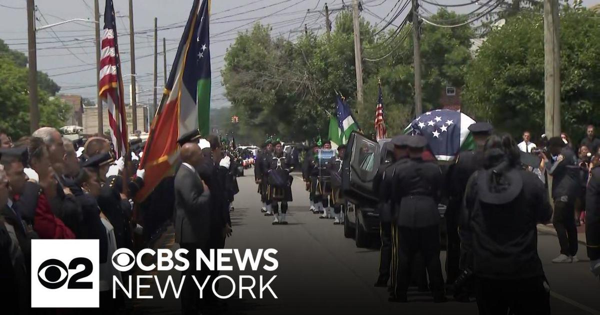 Hundreds of people gather to say goodbye to NYPD officer Emilia Rennhack