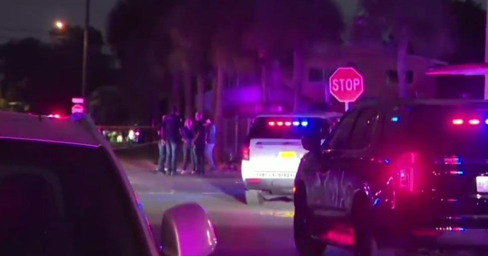 Fort Lauderdale shooting left 2 dead, 4 injured including a child - CBS ...