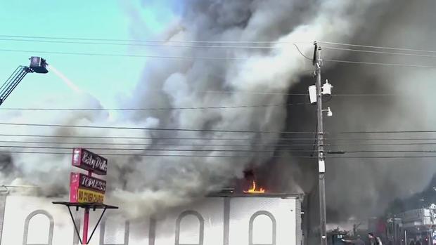 Massive fire destroys longtime Fort Worth adult entertainment club Baby Dolls 