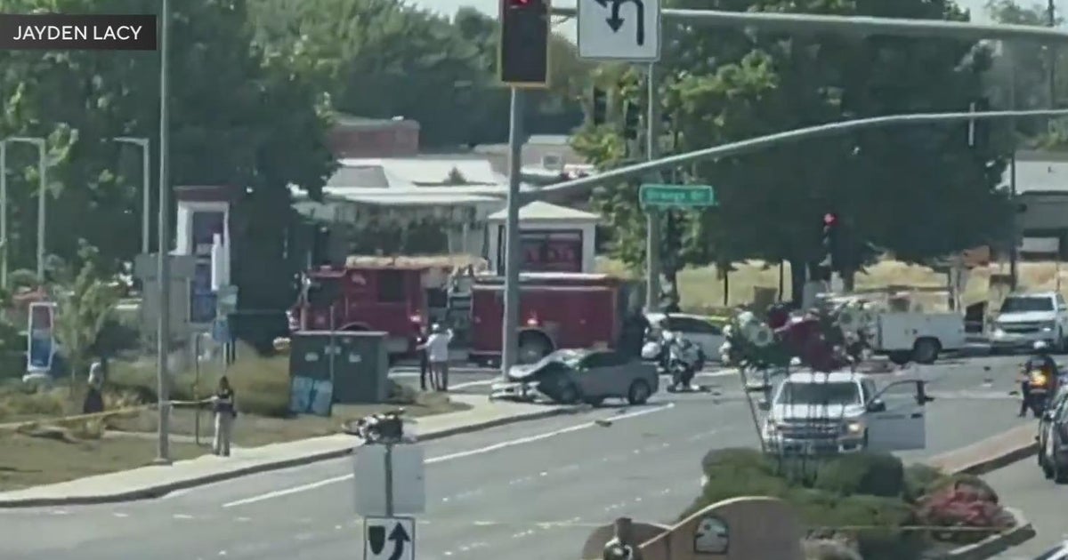 Crash in Vacaville shuts down roads CBS Sacramento