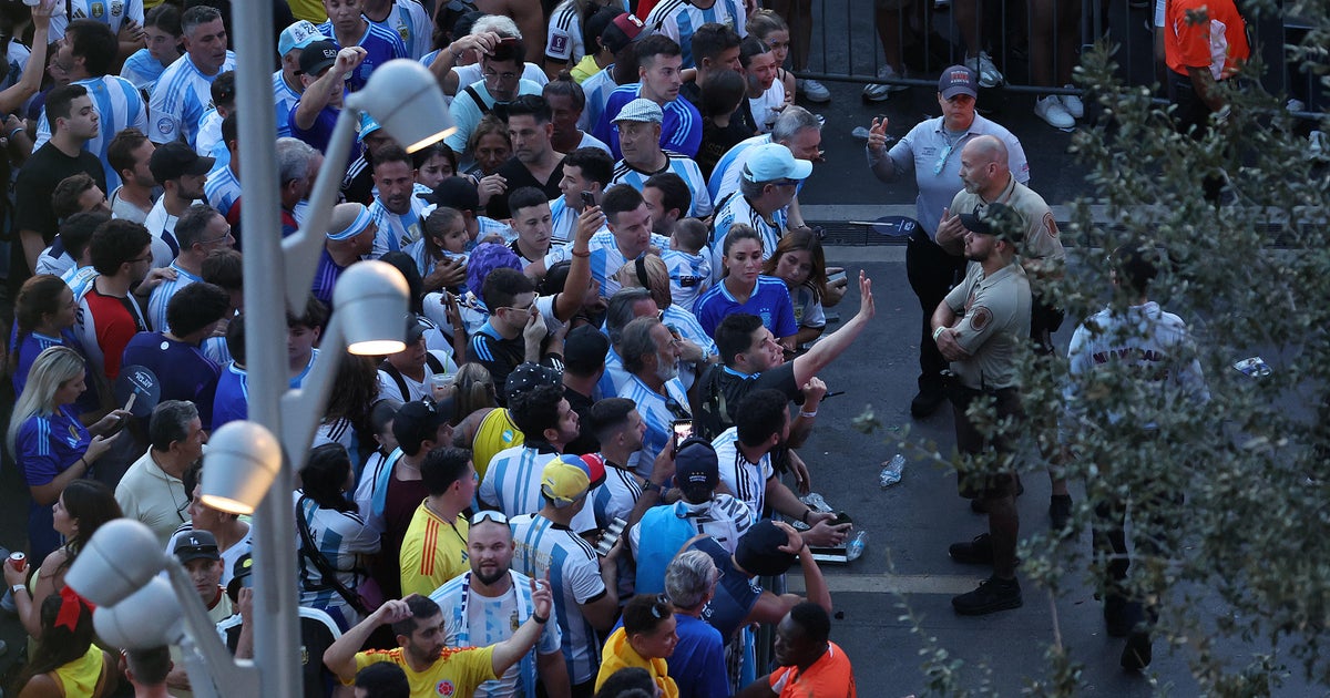Copa America fans arrested, ejected from stadium; Miami-Dade mayor Copa America fans arrested, ejected from stadium; Miami-Dade mayor