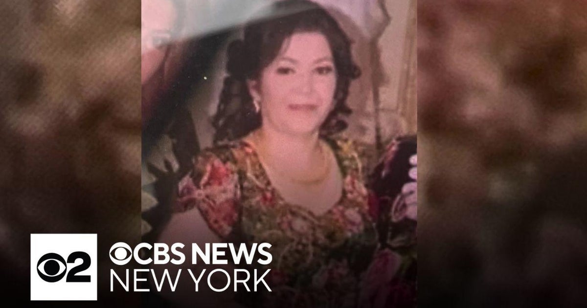 Brooklyn stabbing leaves 4 family members dead - CBS New York