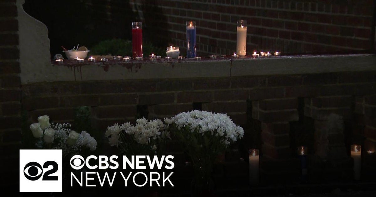 Brooklyn family found stabbed and killed inside apartment