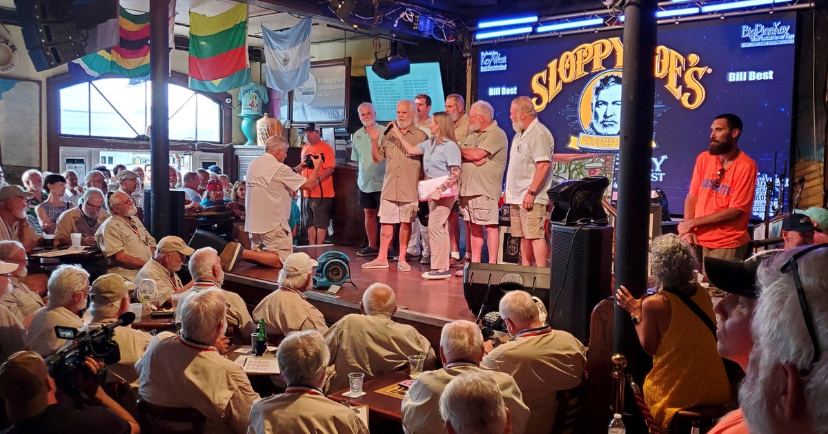 Ernest Hemingway fans celebrate the author’s 125th birthday in his beloved Key West Ernest Hemingway fans celebrate the author’s 125th birthday in his beloved Key West