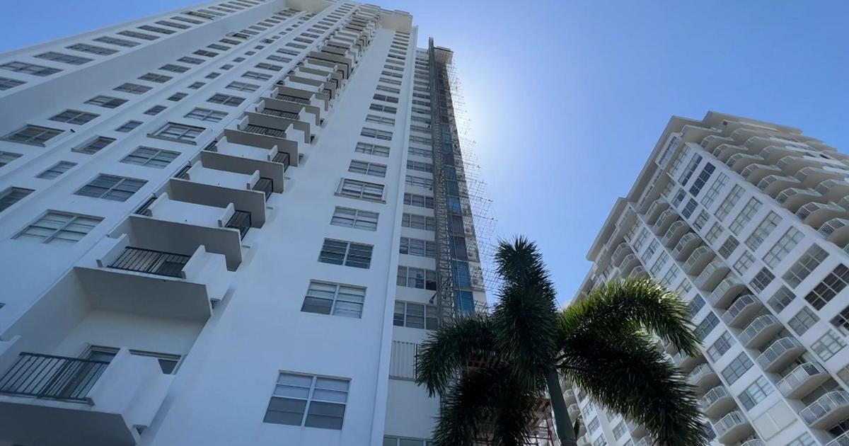 Aventura high-rise fails to comply with 40-year recertification, residents wonder what’s next