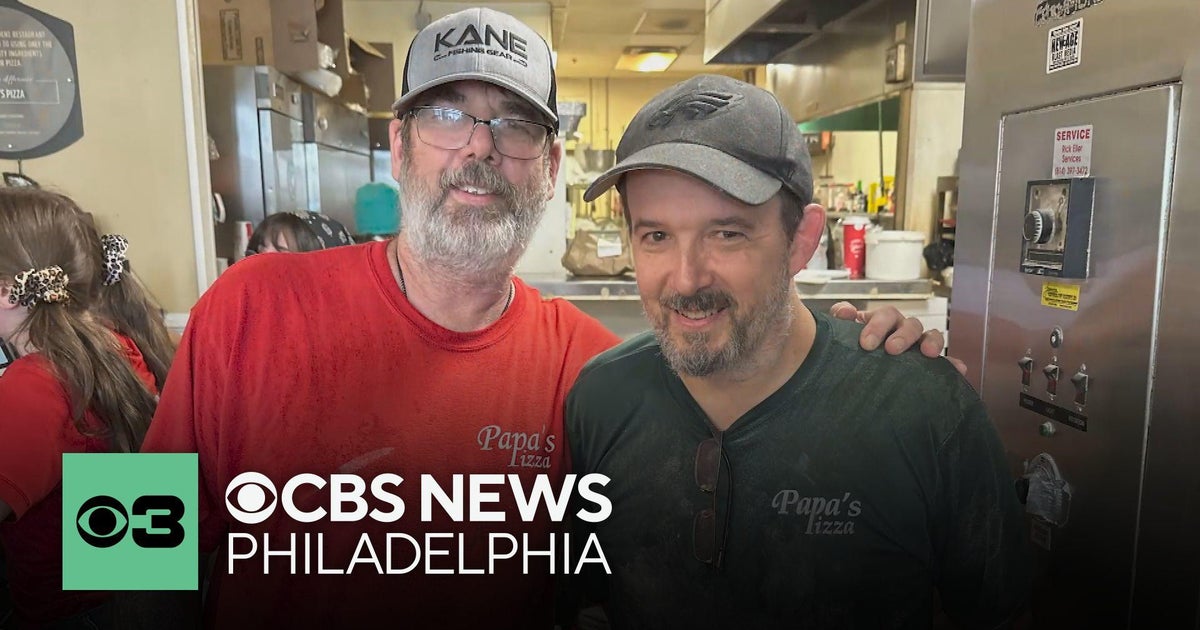 Customers say goodbye to beloved pizza shop in South Jersey - CBS ...