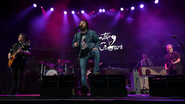 ed-spinelli-counting-crows-cc-01.jpg 